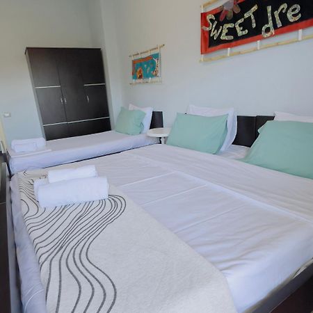 10 Apartmants Olimpia Mir Дуррес Екстер'єр фото